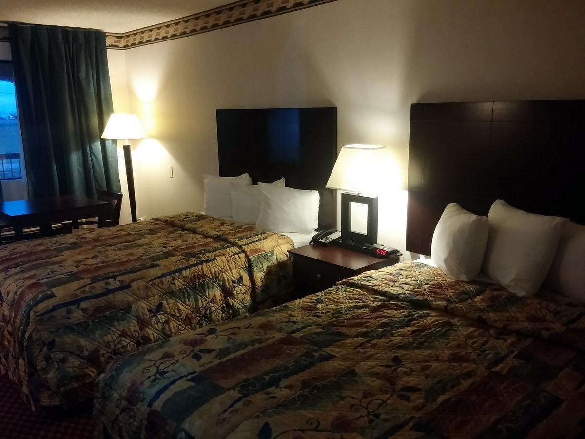 Deerfield Inn Блайтвилл Экстерьер фото